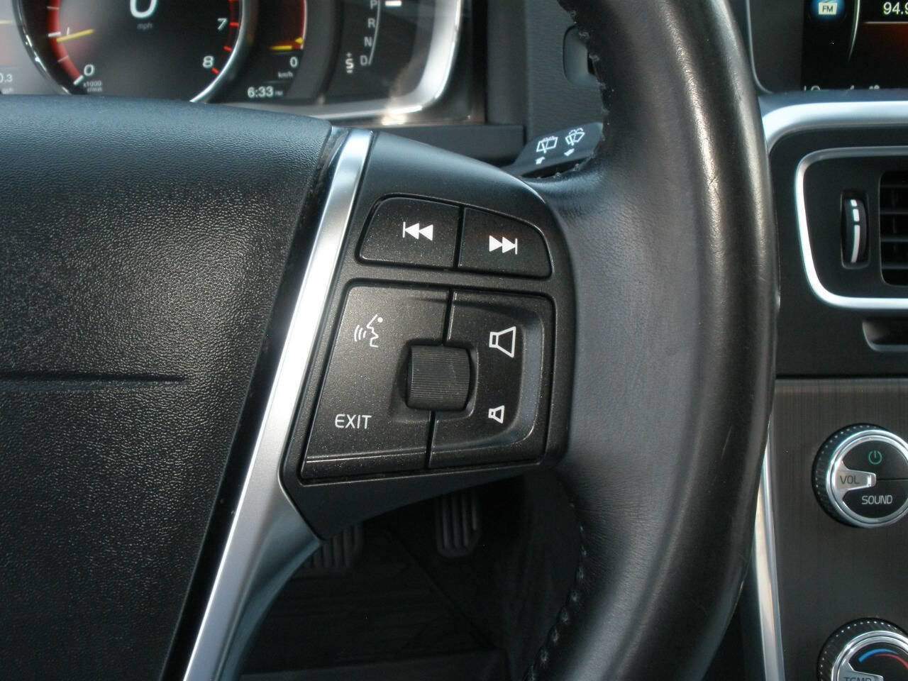 Used 2015 Volvo V60 T5 Premier image 33