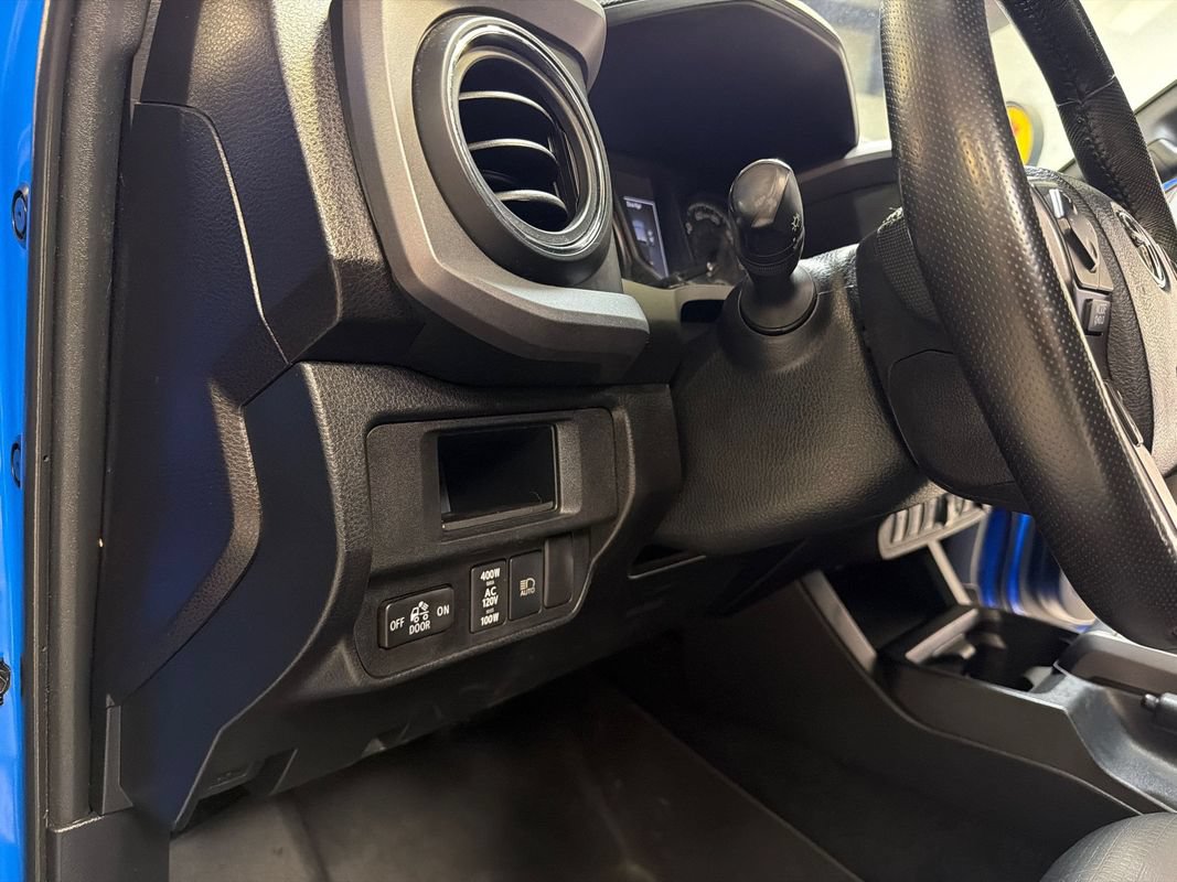 Used 2019 Toyota Tacoma TRD Pro AWD/4WD image 31