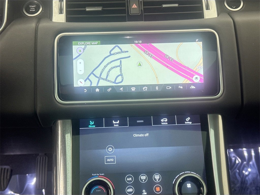 Used 2020 Land Rover Range Rover Sport SE image 13