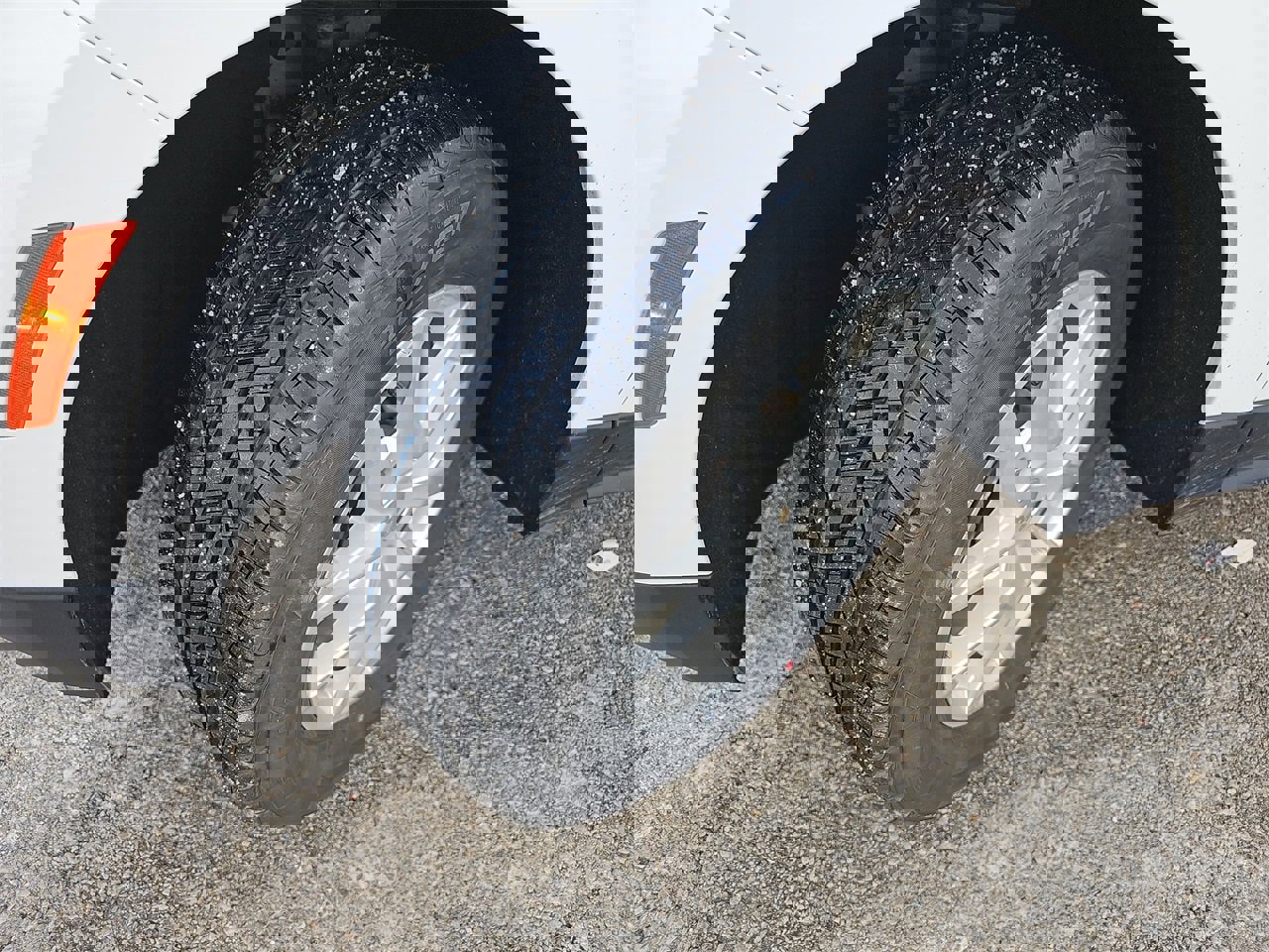 Used 2023 Chevrolet Equinox LT image 32