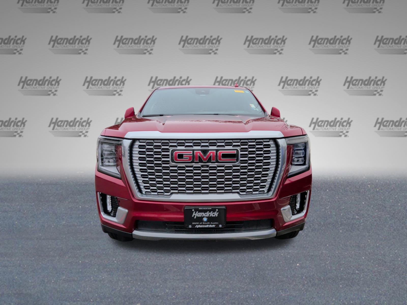 Used 2023 GMC Yukon Denali w/ Advanced Technology Package image 5
