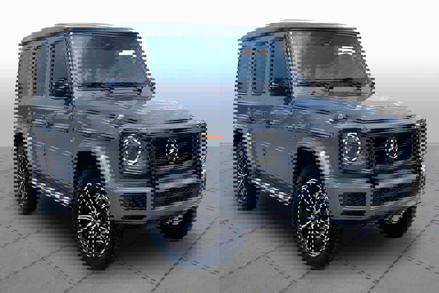 Used 2022 Mercedes-Benz G 550 image 2