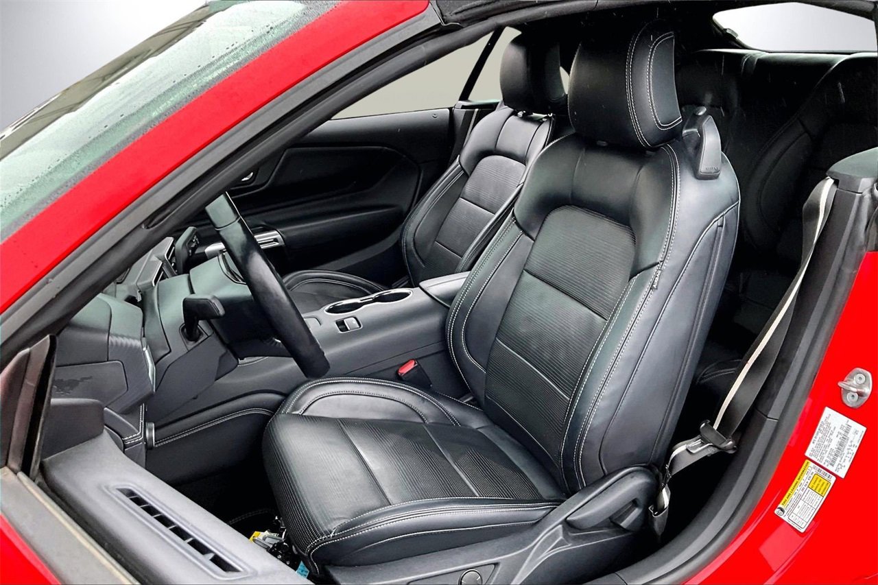 Used 2024 Ford Mustang Premium image 19