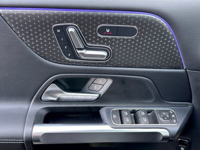 New 2026 Mercedes-Benz GLB 250 4MATIC image 23