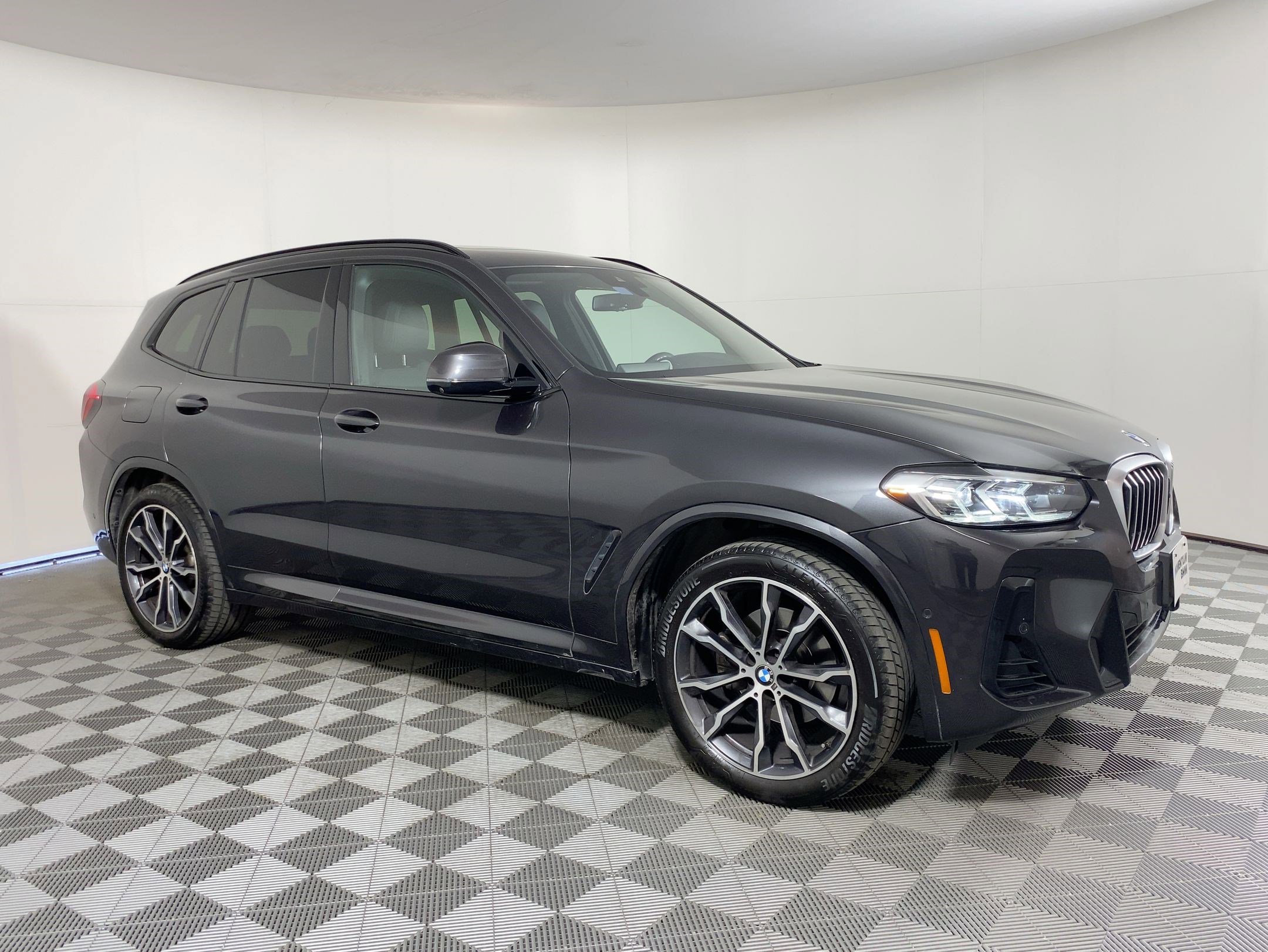 Certified 2024 BMW X3 sDrive30i w/ M Sport Package image 6