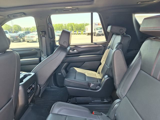 Used 2023 Chevrolet Tahoe RST w/ Luxury Package AWD/4WD image 12