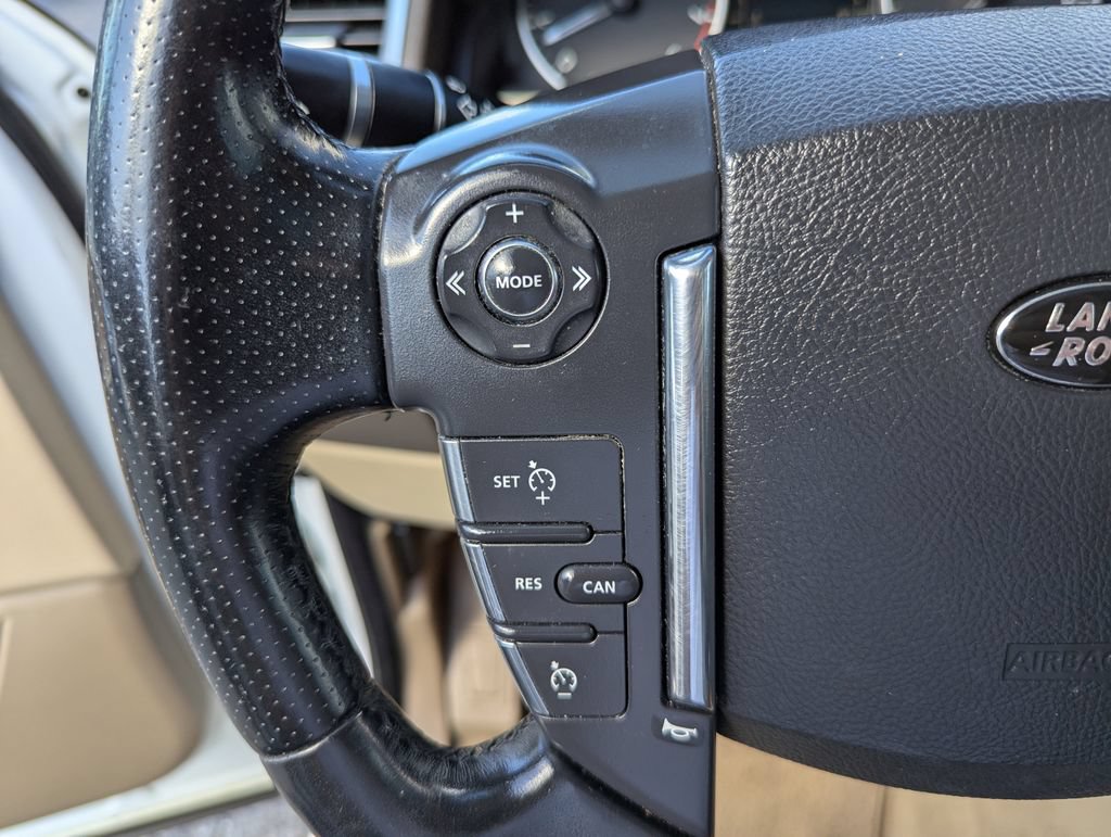 Used 2013 Land Rover Range Rover Sport HSE AWD/4WD image 48