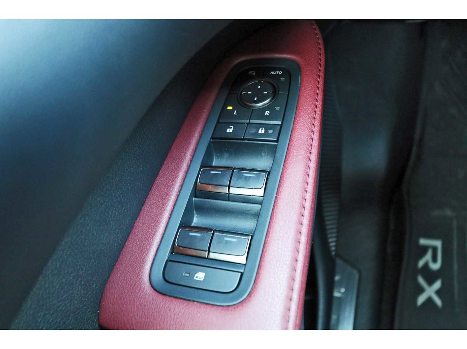 Used 2023 Lexus RX 500h F Sport w/ Accessory Package (2T) image 13