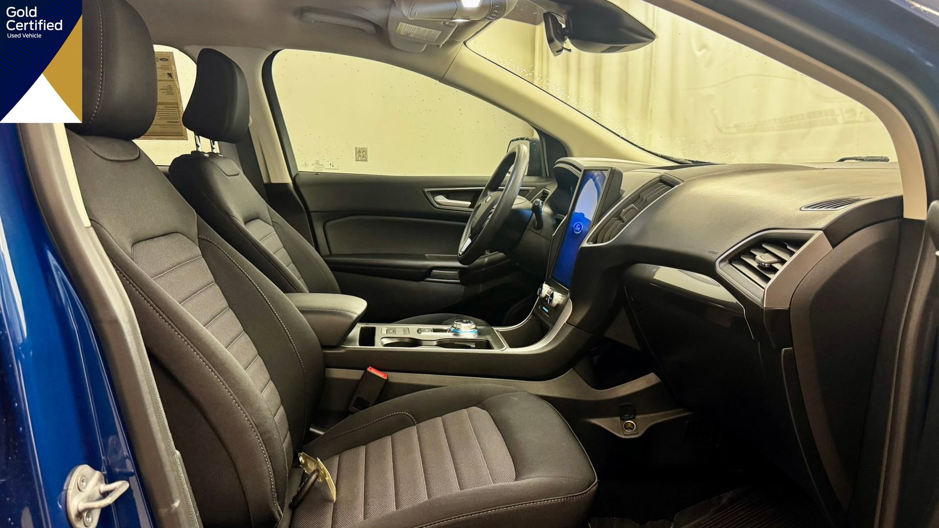 Used 2022 Ford Edge SE image 10