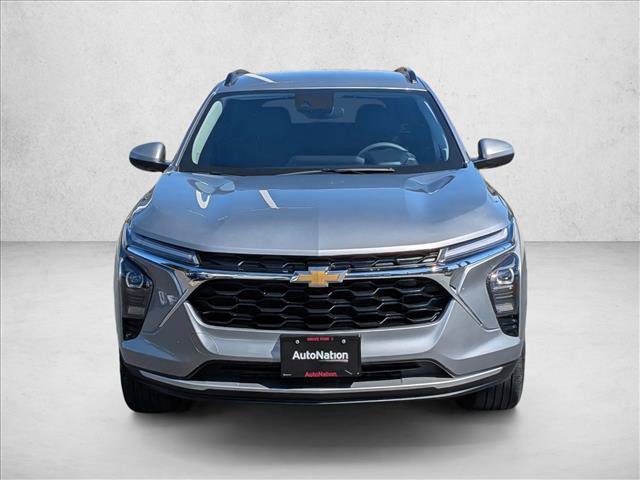 Used 2025 Chevrolet Trax LT video 2