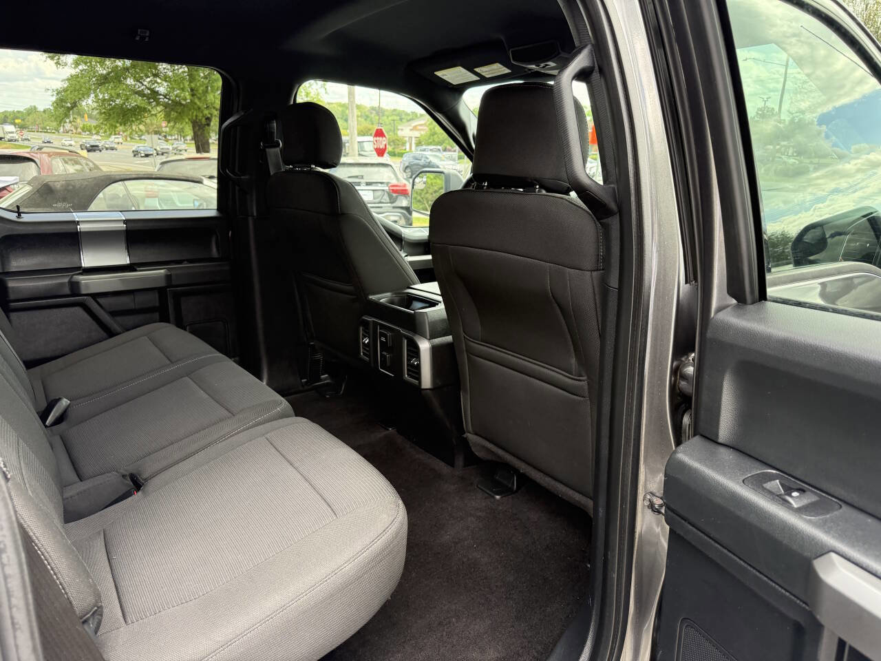Used 2015 Ford F150 XLT w/ Equipment Group 302A Luxury RWD image 15