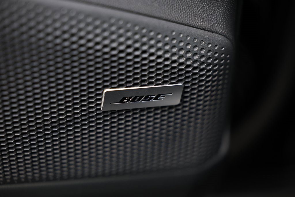 New 2025 Porsche Macan Turbo Electric image 21