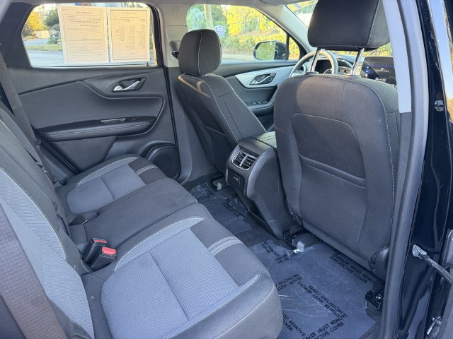 Used 2025 Chevrolet Blazer LT FWD image 25