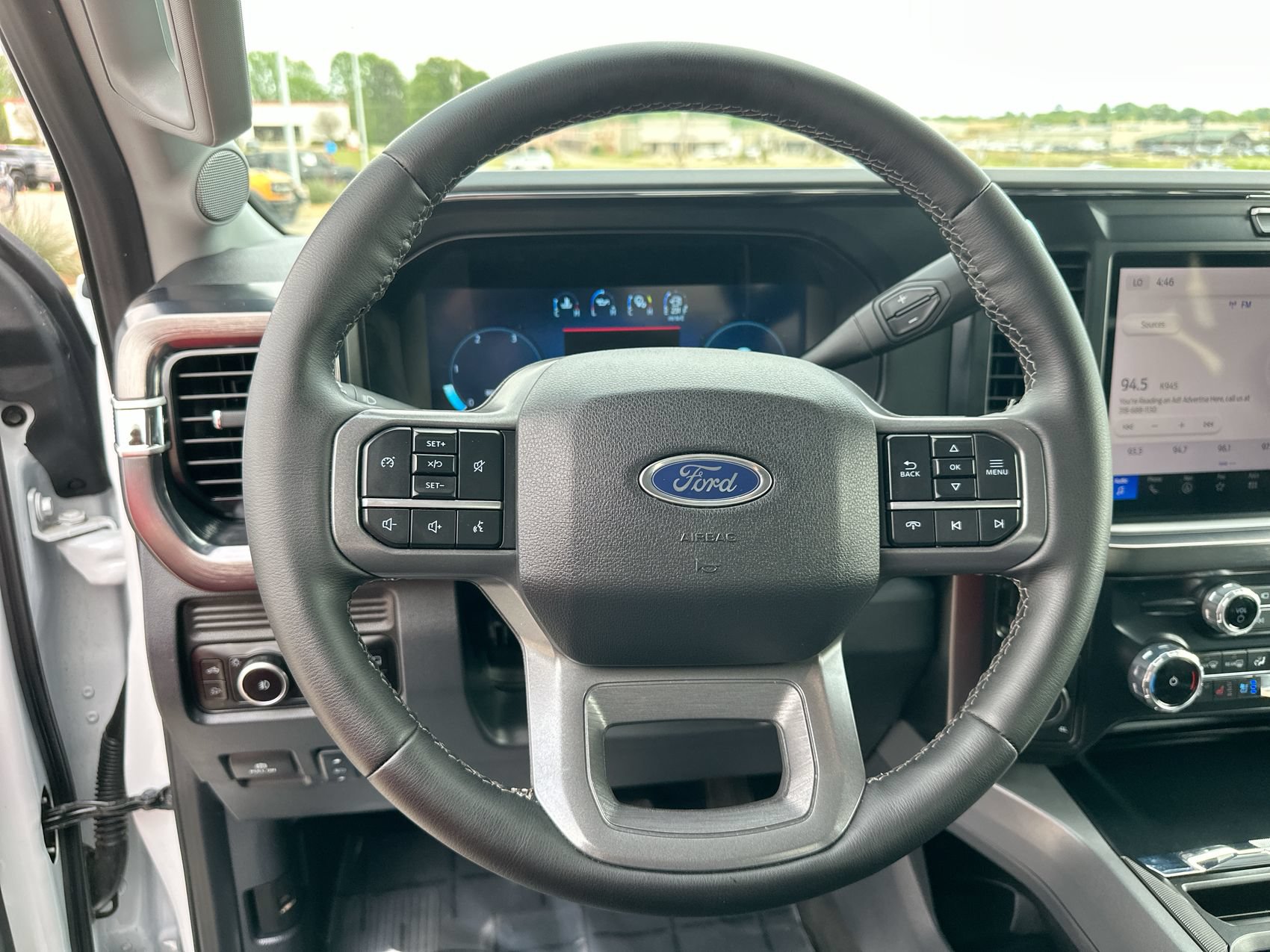 Used 2026 Ford F250 Lariat AWD/4WD image 14