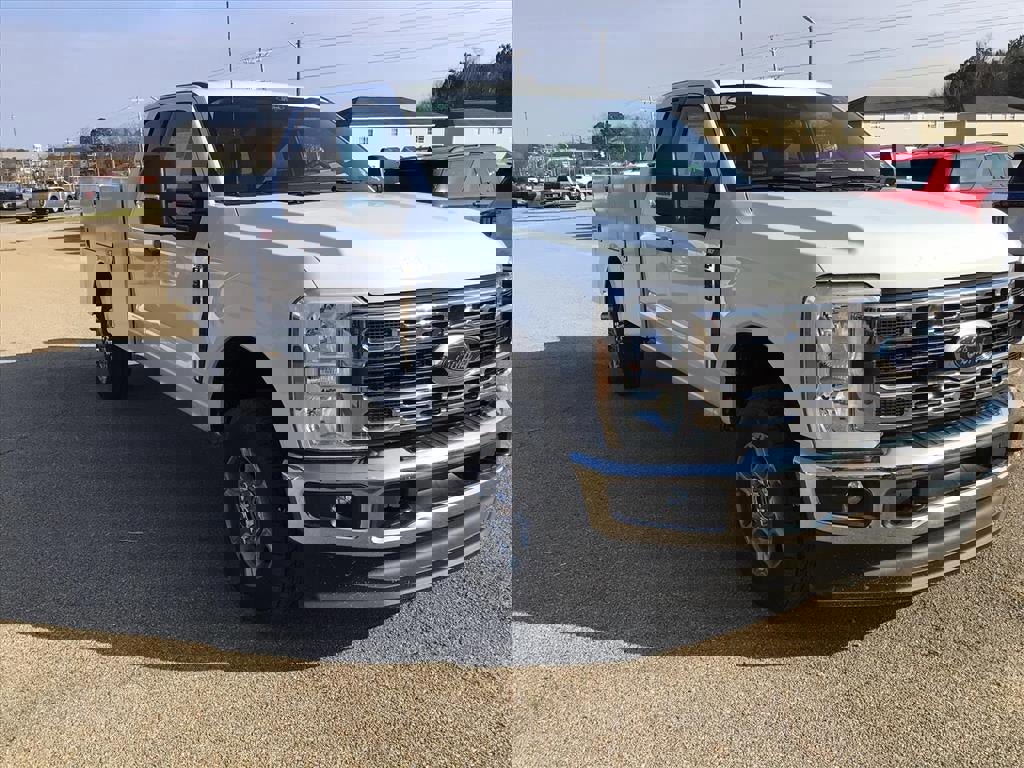 New 2026 Ford F350 XLT image 11