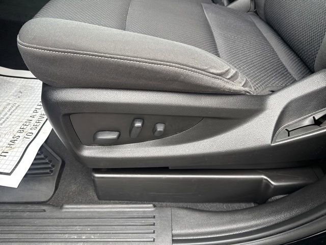Used 2019 Chevrolet Silverado 1500 LT w/ All Star Edition AWD/4WD image 17