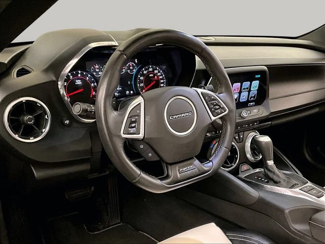 Used 2017 Chevrolet Camaro SS RWD image 12