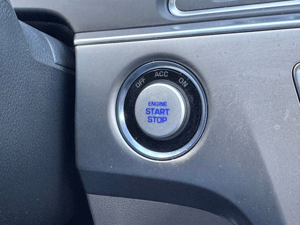 Used 2017 Hyundai Sonata Sport w/ Value Edition Package 02 FWD image 6