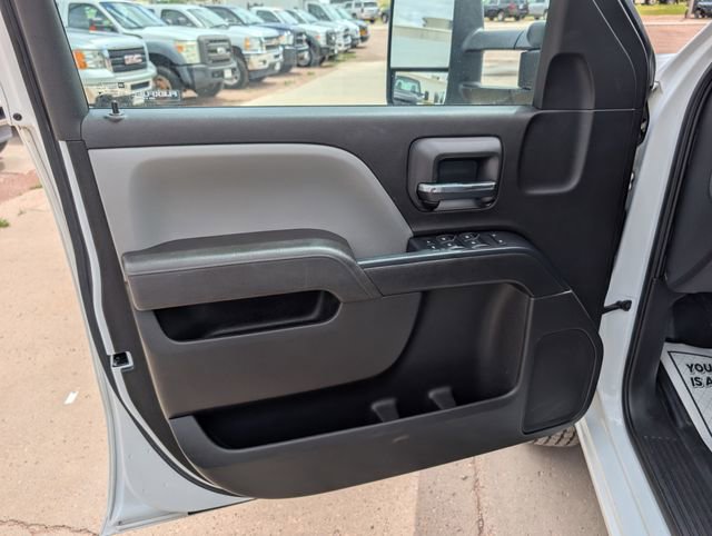 Used 2017 Chevrolet Silverado 3500 W/T AWD/4WD image 16