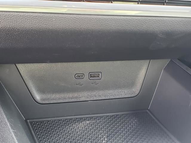 New 2026 Chevrolet Equinox LT image 25