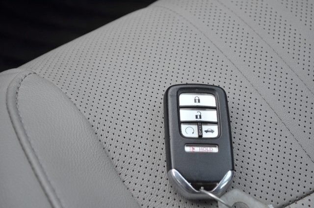 Used 2019 Honda Accord EX-L image 27