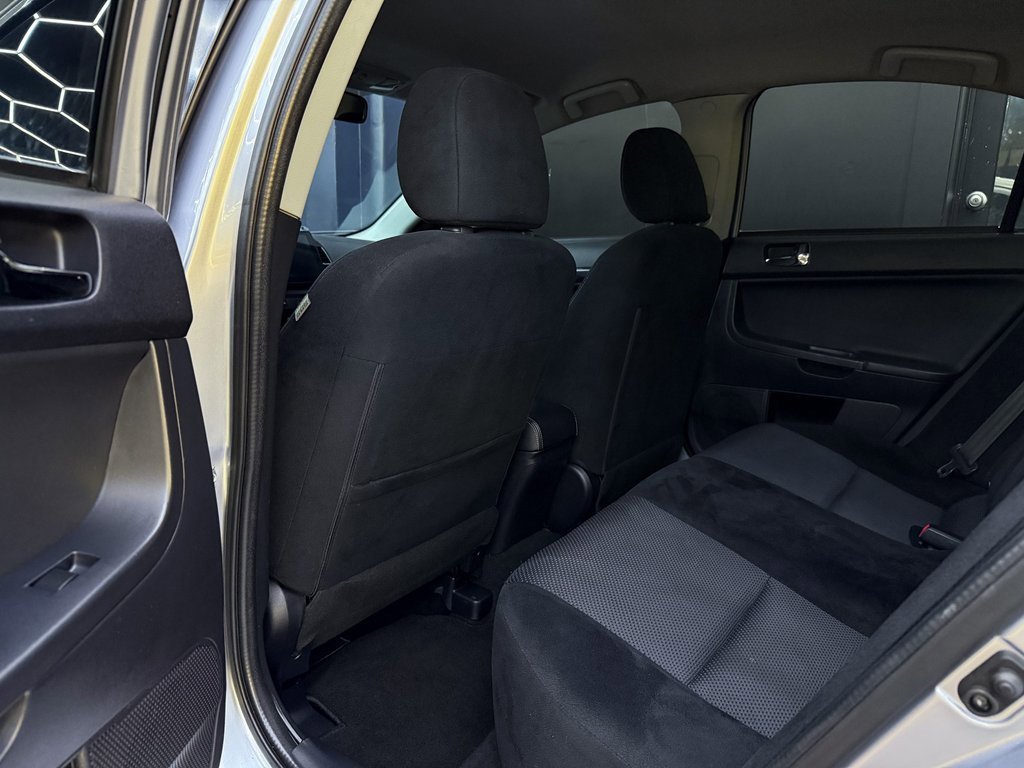 Used 2015 Mitsubishi Lancer Evolution GSR image 19