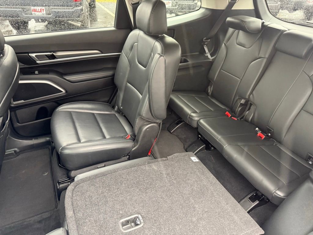 Used 2021 Kia Telluride S image 38