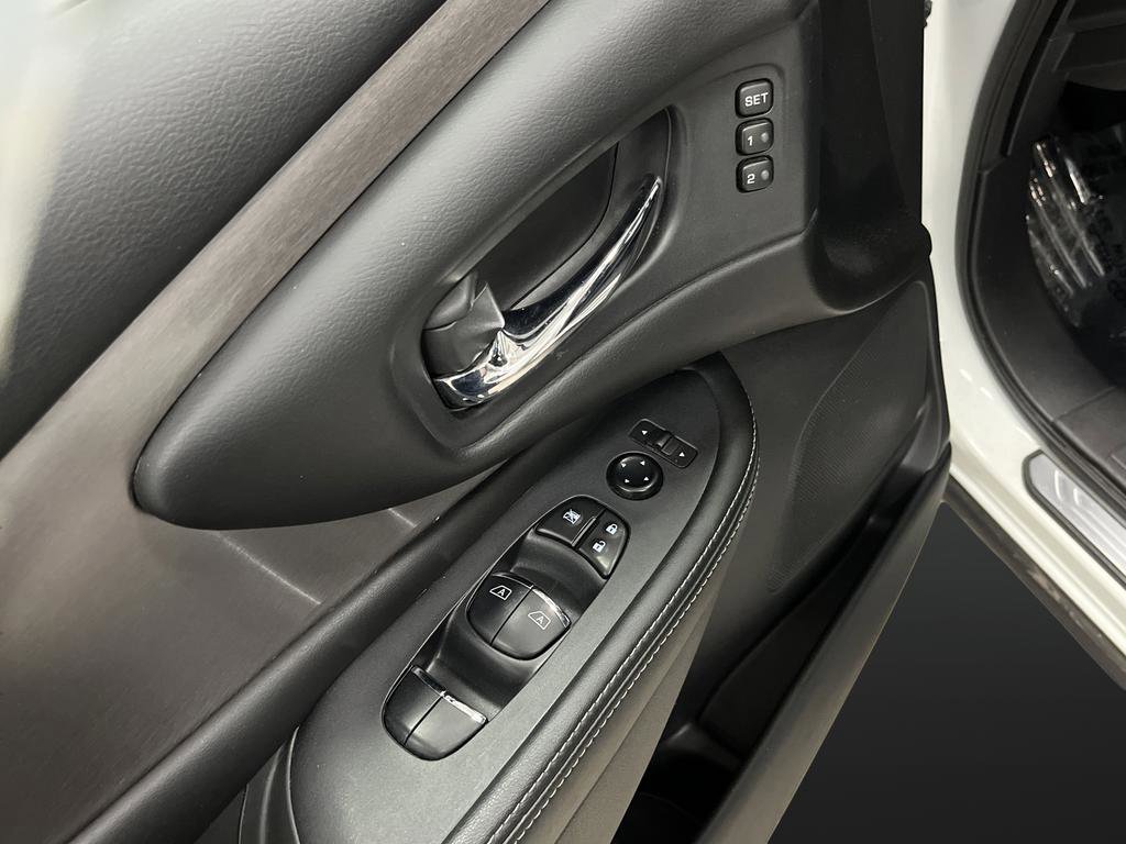 Used 2024 Nissan Murano SL image 27
