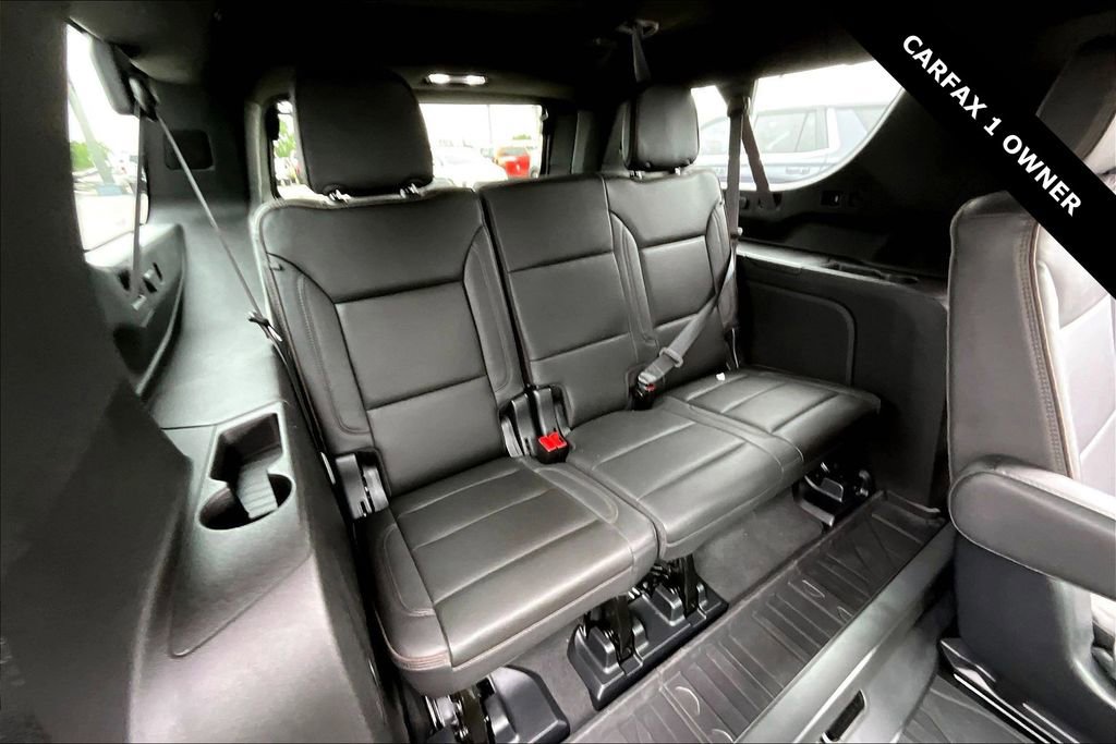Used 2023 Chevrolet Suburban High Country AWD/4WD image 26