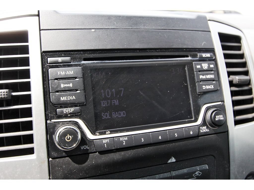 Used 2018 Nissan Frontier SV RWD image 15