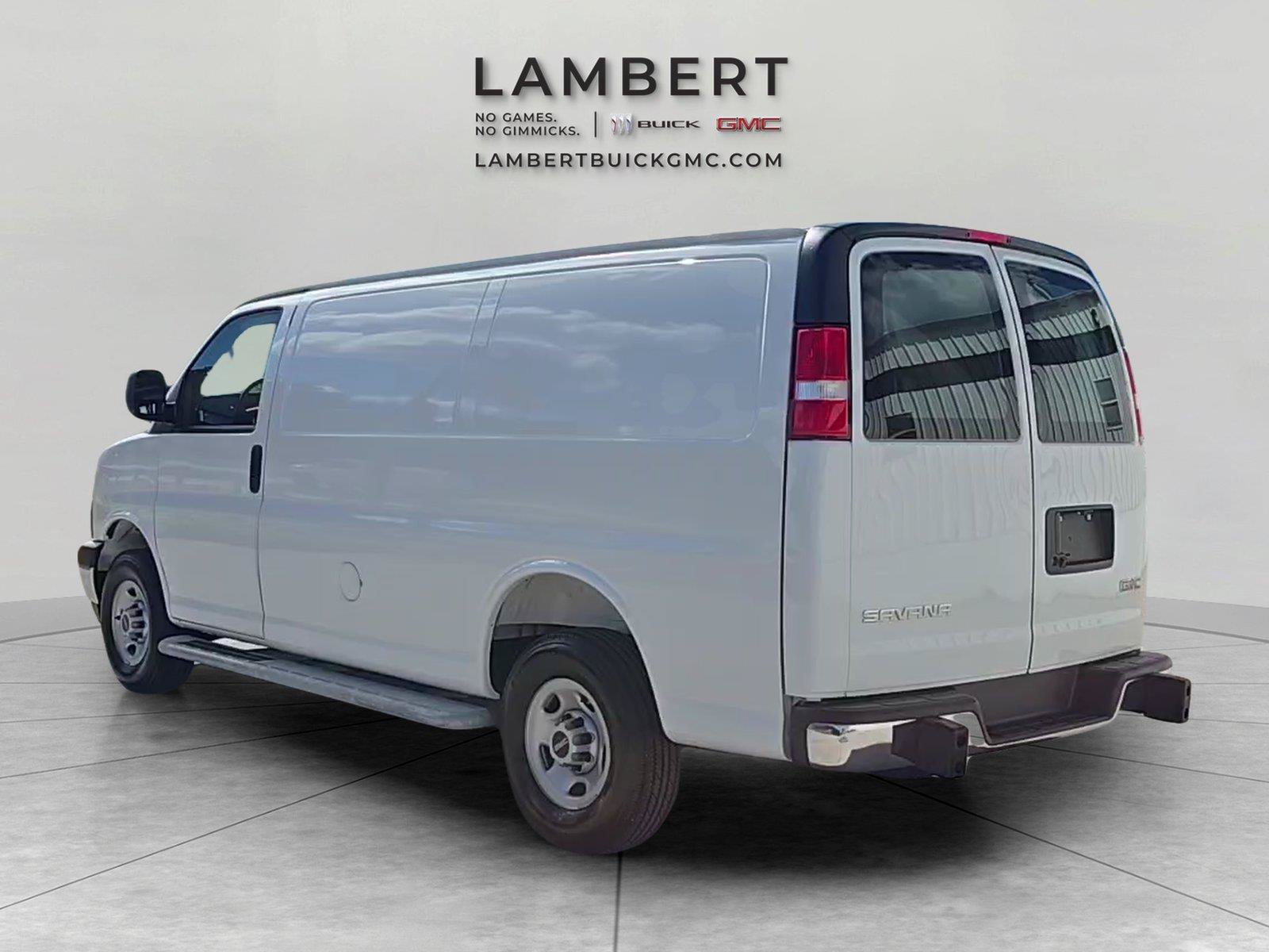 Used 2025 GMC Savana 2500 w/ Driver Convenience Package RWD image 3