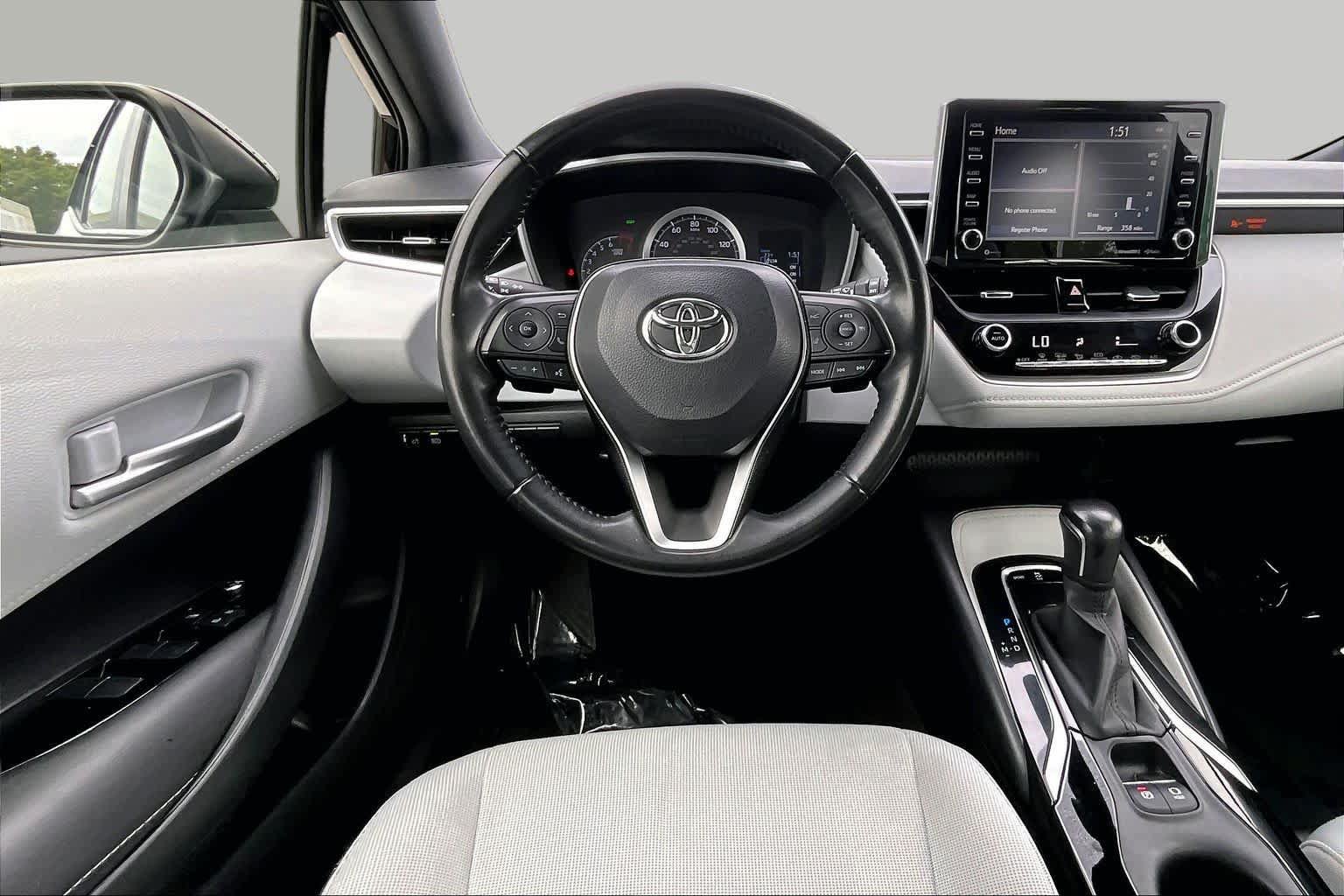 Used 2019 Toyota Corolla SE w/ SE Option Package FWD image 6