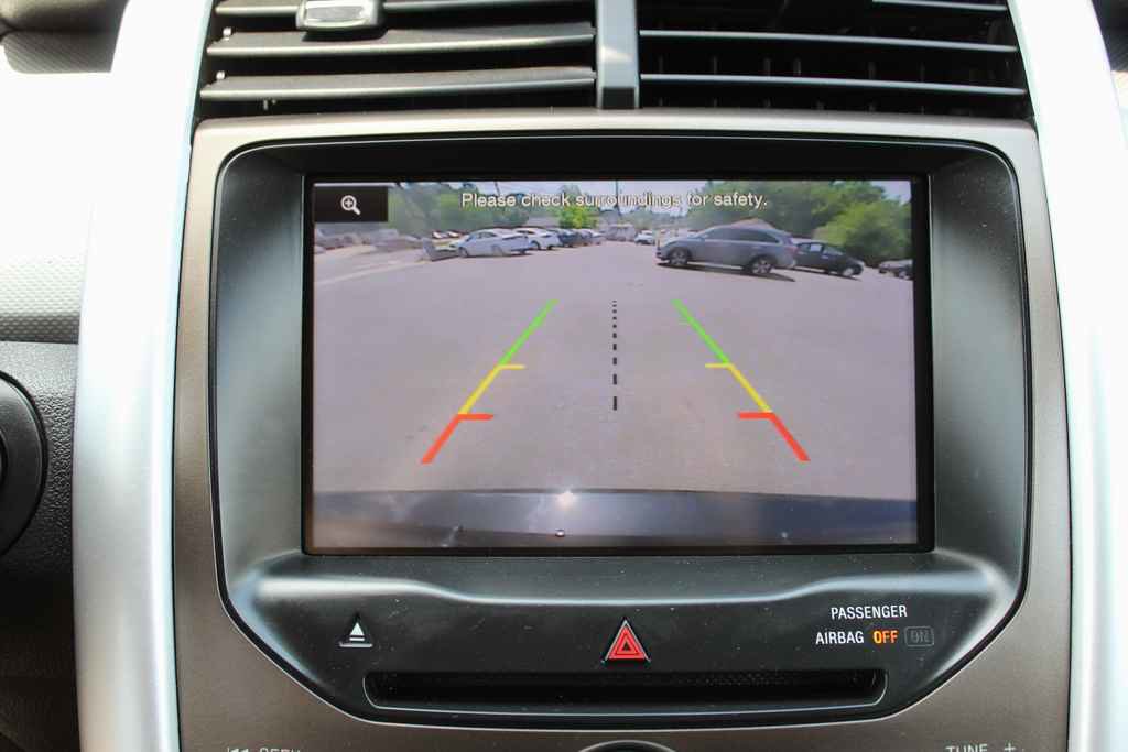 Used 2013 Ford Edge SEL AWD/4WD image 17