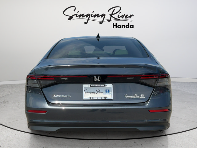 Used 2025 Honda Accord SE image 6
