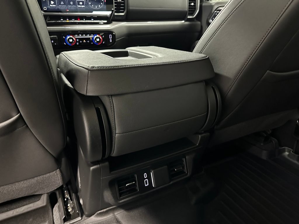Used 2025 GMC Sierra 1500 SLT AWD/4WD image 47