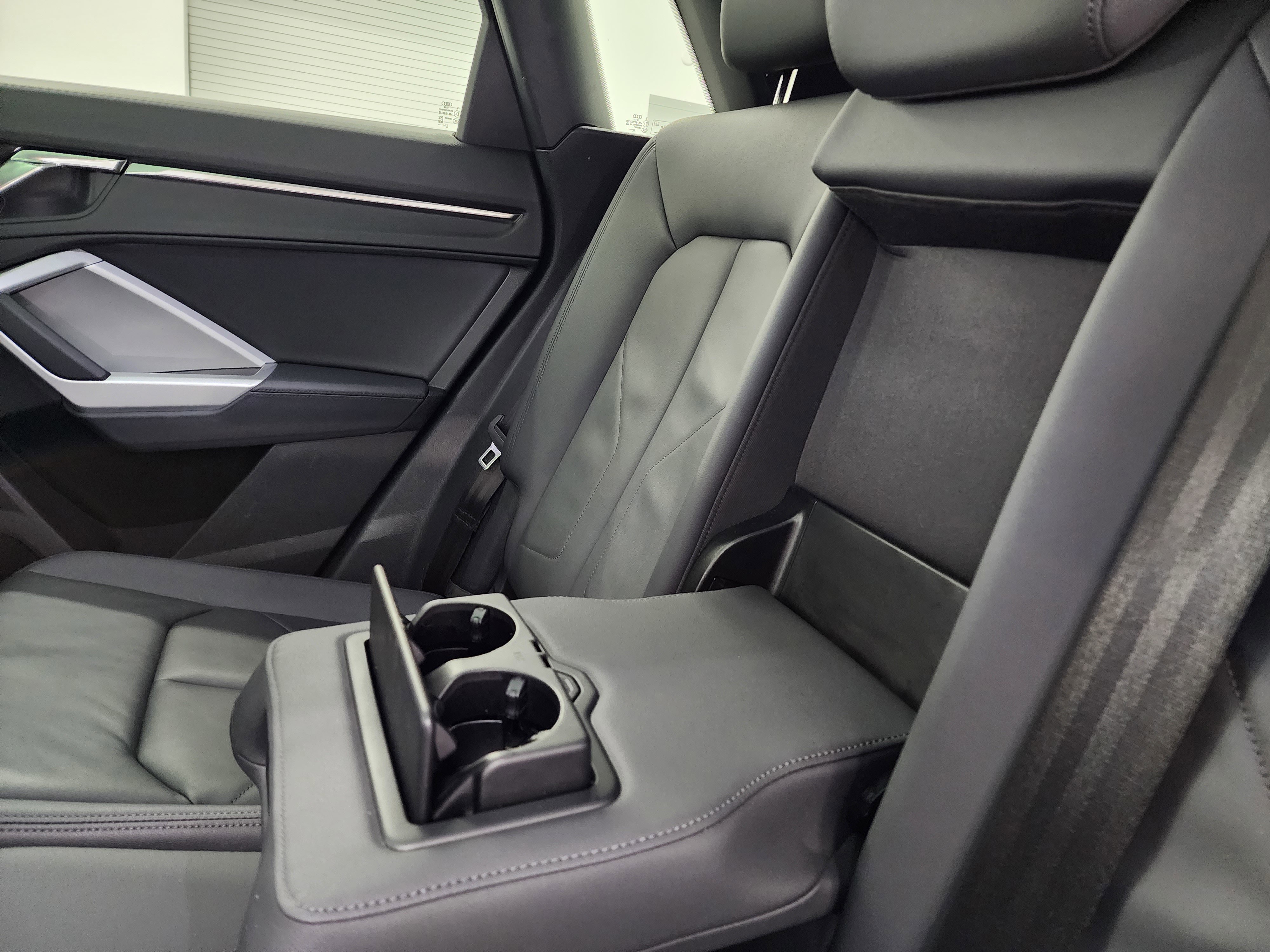 Used 2023 Audi Q3 2.0T Premium image 36