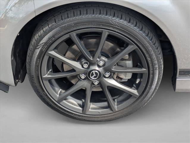 Used 2015 MAZDA MX-5 Miata Club RWD image 16