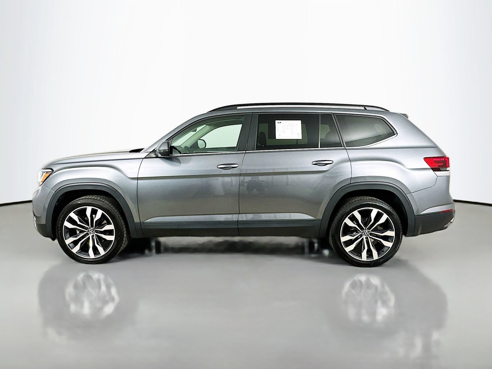 Used 2022 Volkswagen Atlas SE AWD/4WD image 8