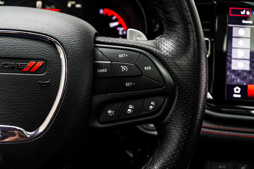 Used 2025 Dodge Durango R/T AWD/4WD image 33
