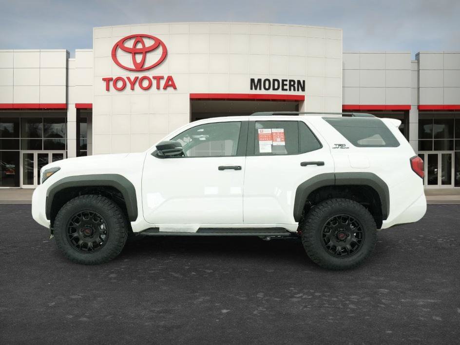 New 2026 Toyota 4Runner TRD Off-Road AWD/4WD image 2