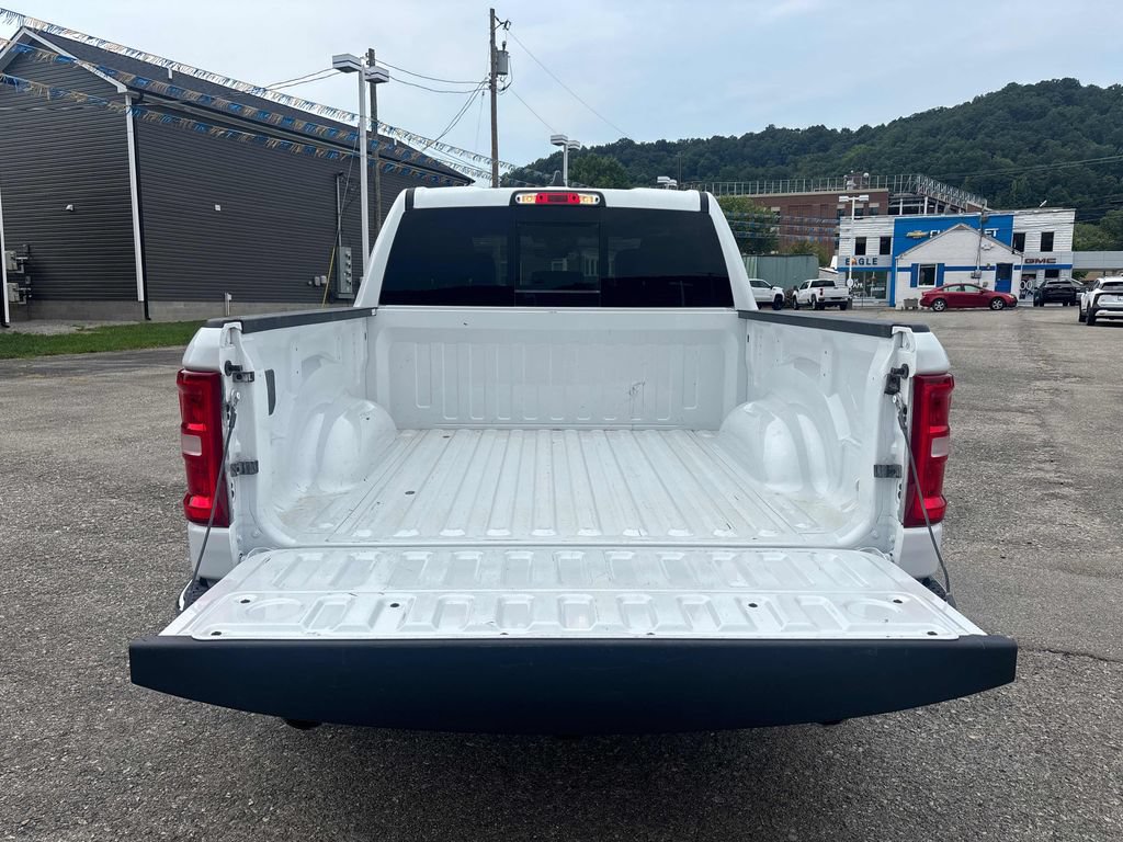 Used 2026 RAM 1500 Laramie AWD/4WD image 23