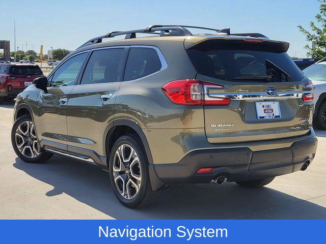 Used 2025 Subaru Ascent Touring w/ Popular Package #2 AWD/4WD image 3