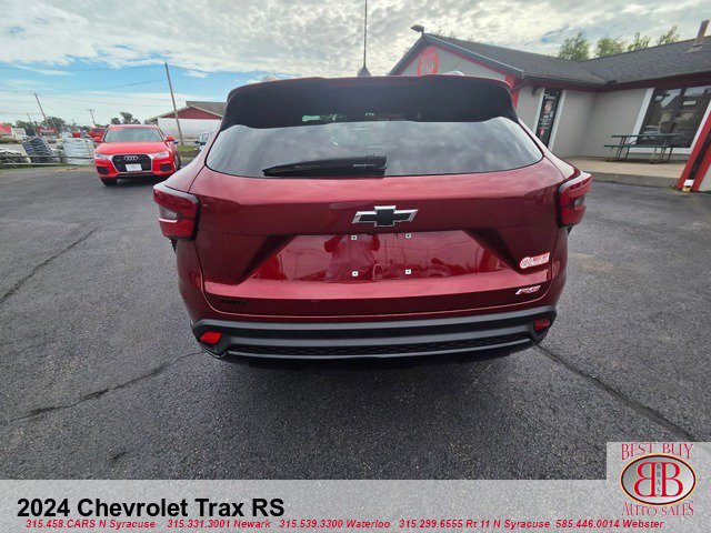 Used 2024 Chevrolet Trax RS w/ Driver Confidence Package FWD image 6