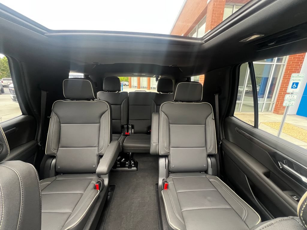 New 2026 Chevrolet Tahoe Premier w/ Sun And Tow Package AWD/4WD image 19