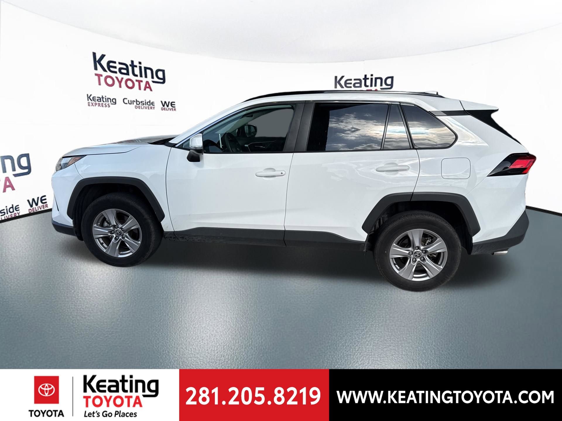 Used 2025 Toyota RAV4 XLE image 4