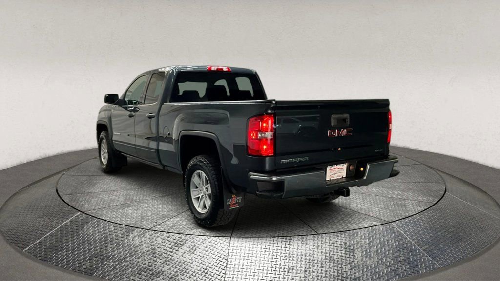 Used 2017 GMC Sierra 1500 SLE w/ SLE Value Package image 5