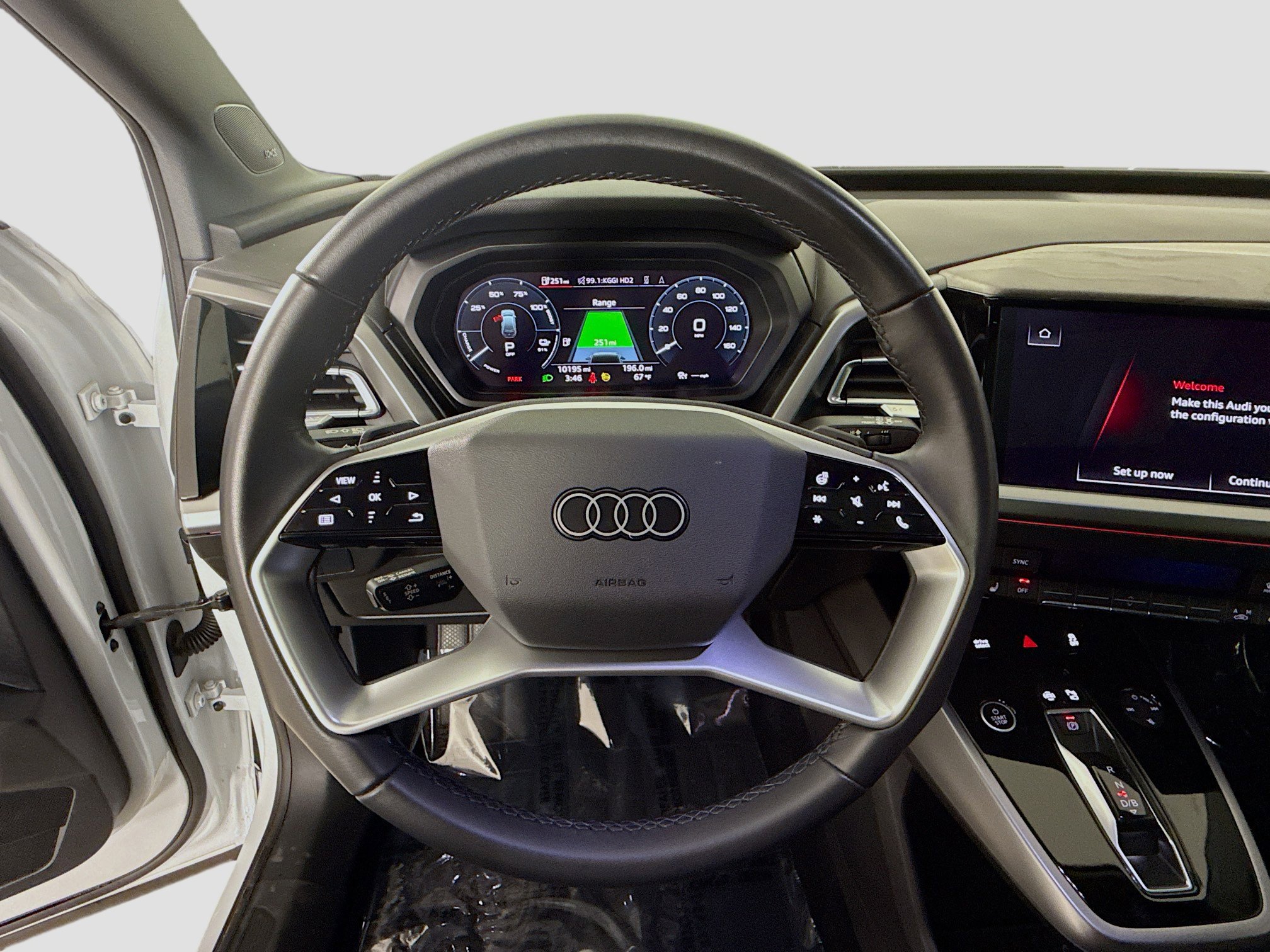 Used 2023 Audi Q4 e-tron Premium Plus w/ Premium Plus image 11