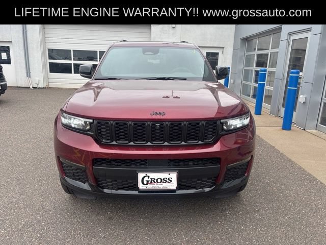 Used 2025 Jeep Grand Cherokee L Limited w/ Luxury Tech Group II AWD/4WD image 3