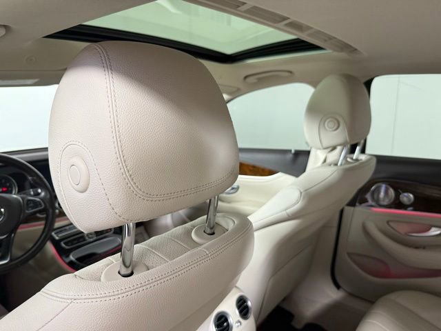 Used 2017 Mercedes-Benz E 300 4MATIC image 23