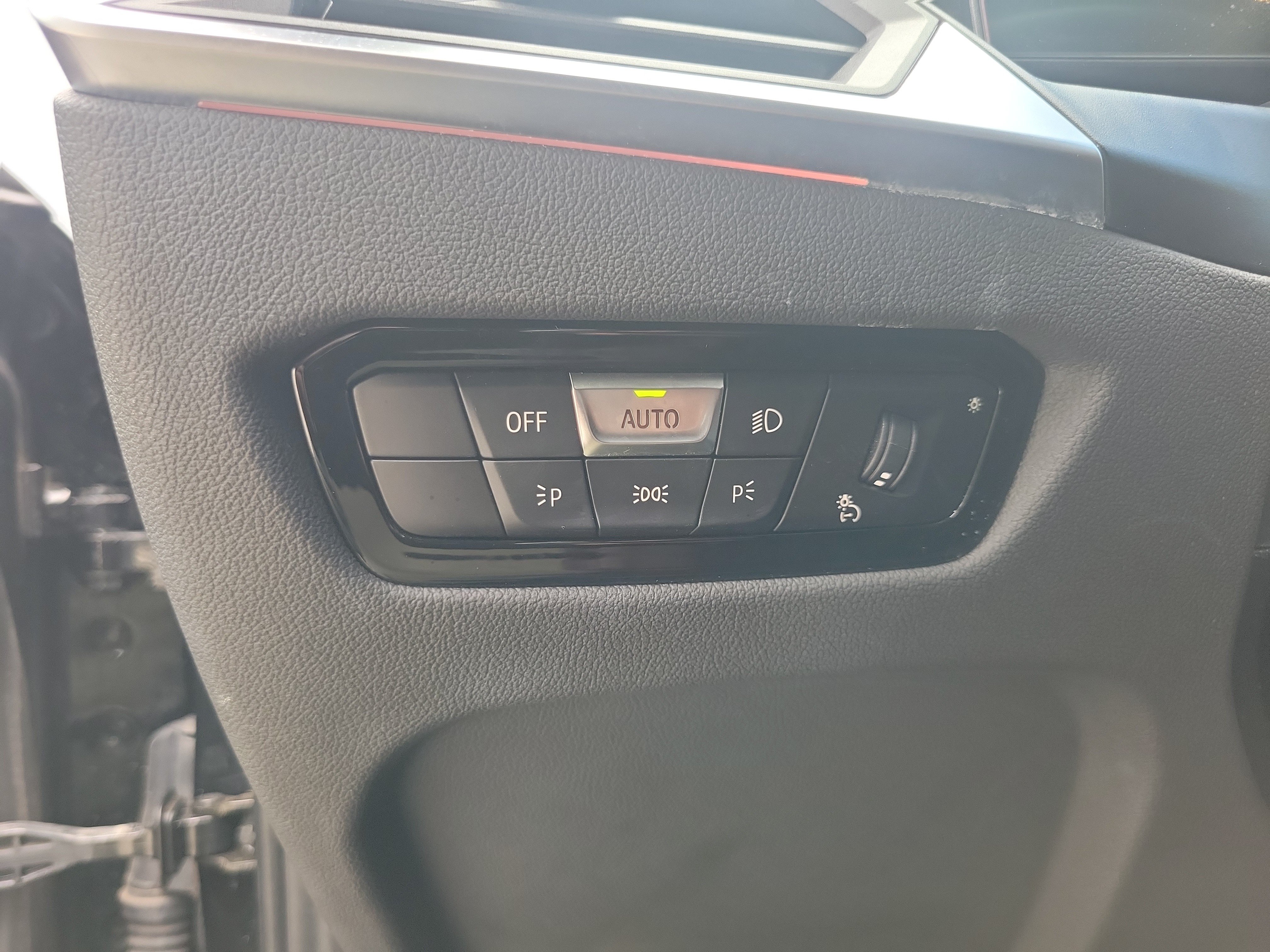 Used 2024 BMW 330e RWD image 29